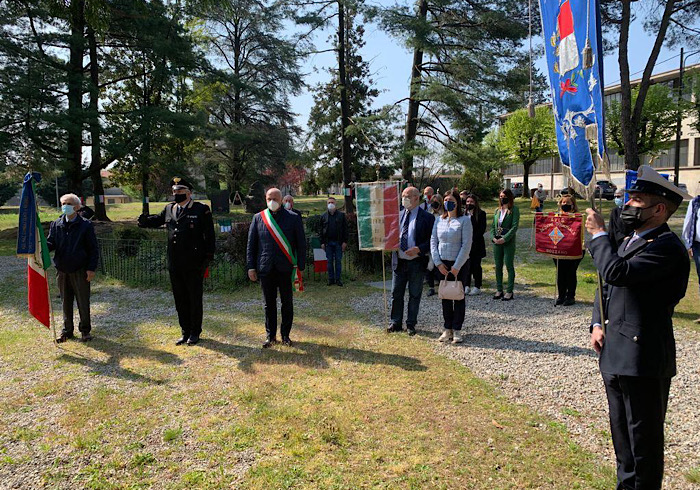 Celebrazione del 25 aprile a Gozzano. Il sindaco: "In questo momento di privazione possiamo capire il valore della libertà"