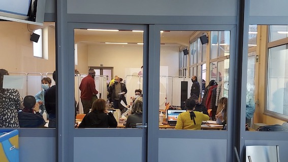 Gozzano, aperto il centro vaccinale presso l'oratorio Don Bertoli