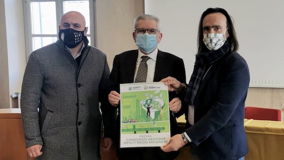 Il Consorzio Rifiuti Medio Novarese premiato da Legambiente Piemonte come miglior gestore regionale