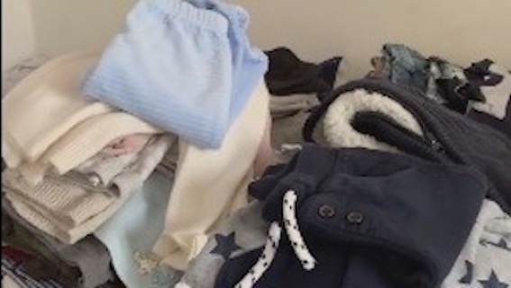 Cressa, "Mamma aiuta mamma": nuova raccolta di vestiti e altro per bimbi il 30 gennaio