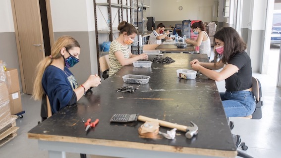 Borgomanero, si presenta l'attività del laboratorio Gener.Attiva per l'inclusione sociale e lavorativa