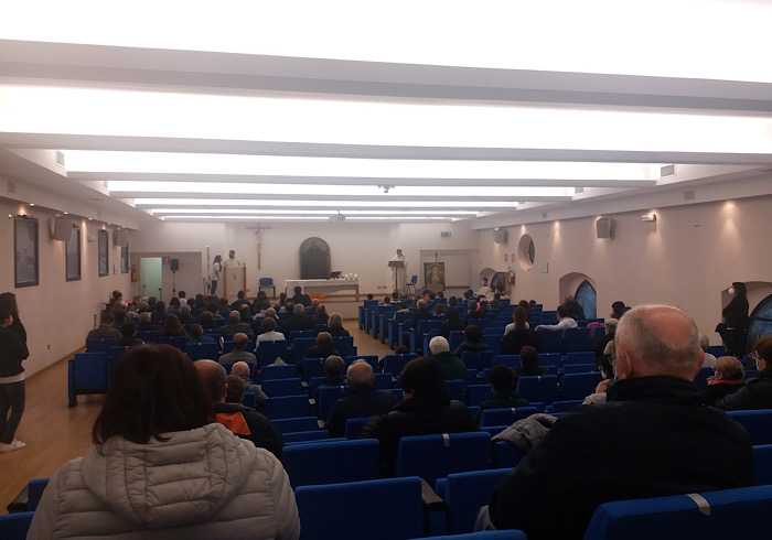 Borgomanero: l'oratorio si è rifatto il look grazie alla generosità di privati e associazioni