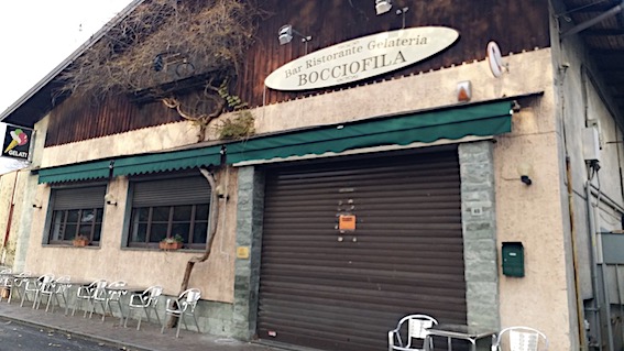 Borgomanero, storico locale chiuso dopo 43 anni