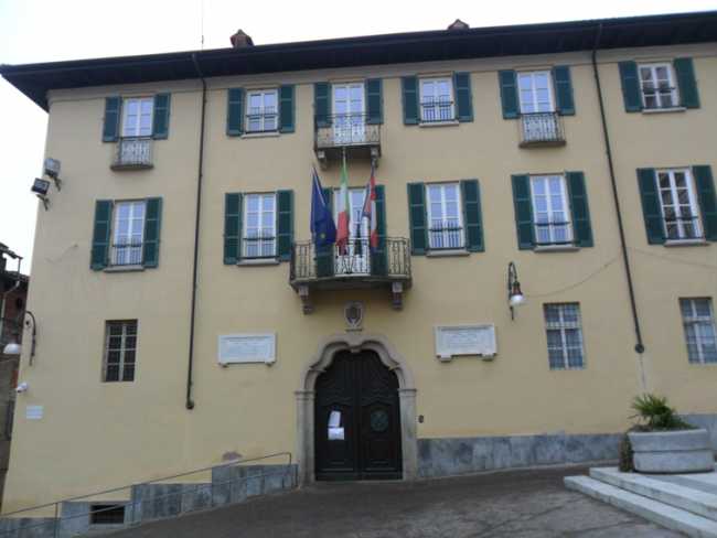   Maggiora, misure di solidarietà alimentare e di sostegno per il pagamento di locazione e utenze domestiche