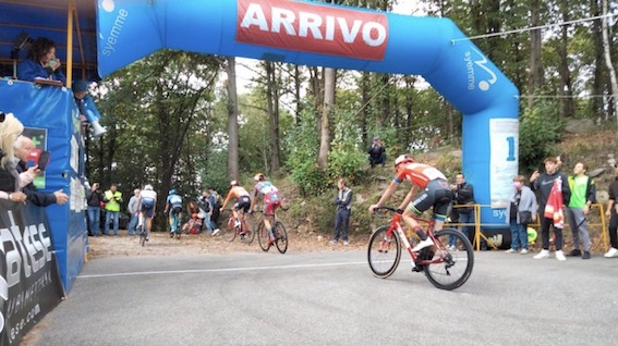 Ciclismo, Bugnate : al 1° Trofeo Madonna della Guardia ricordati Alberto Allesina e Sara Domenicone