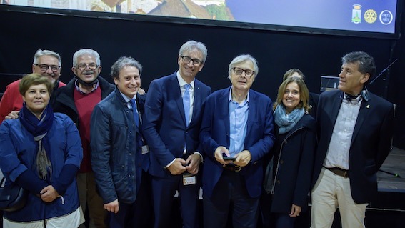 "Orta in Arte": successo per gli eventi con Pietro Marani e Vittorio Sgarbi