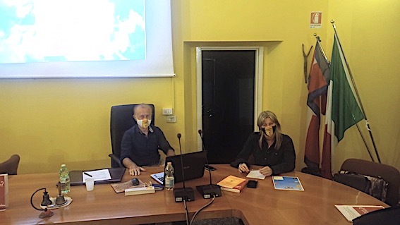 Gozzano, per la rassegna "Scrittori in Comune" presentato il libro di Danilo Sacco 