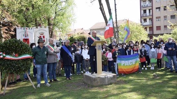 Borgomanero, commemorato il 25 aprile