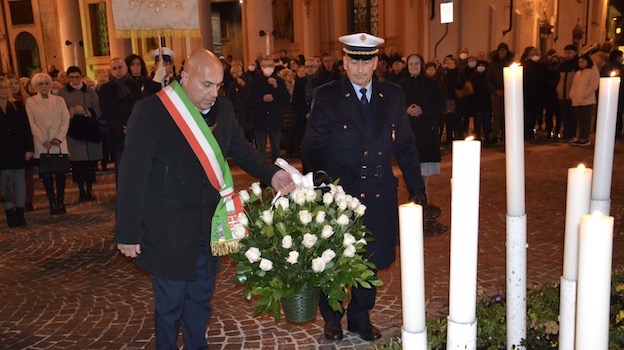 Borgomanero, tradizionale omaggio all'Immacolata