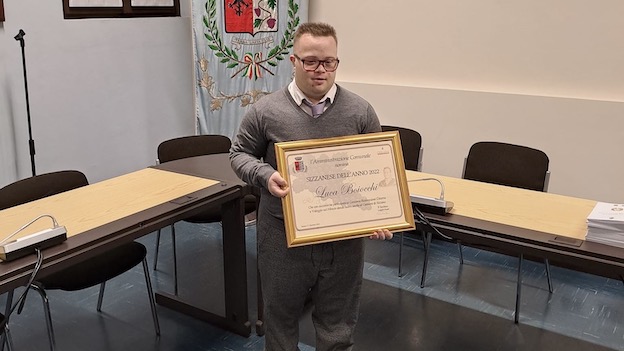 Sizzano, consegna Costituzione ai giovani e premio "Sizzanese dell'anno"