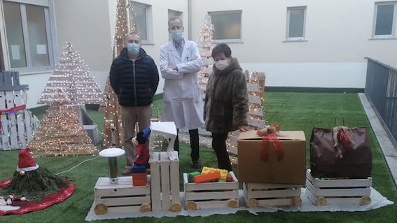  Borgomanero, doni della Befana del Club  61 Frecce Ticolori per i bimbi della pediatria
