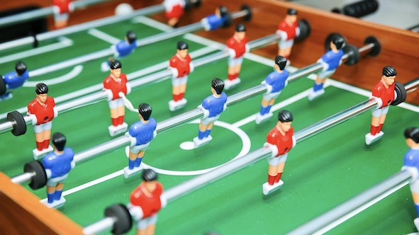Torneo di calciobalilla con l'Avis