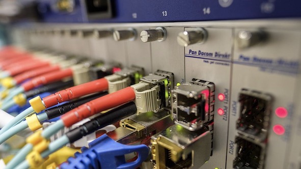 Armeno, al via la posa della fibra ottica