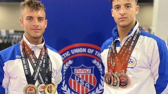 Agrate Conturbia, vittoria dei fratelli Casazza  ai Mondiali di Karate negli Usa