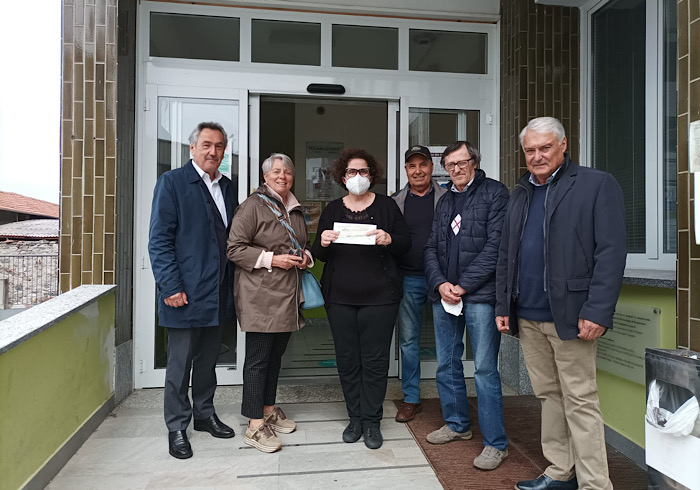 Borgomanero: consegnato ad Associazione Mimosa il ricavato di “tutti in pigiama”