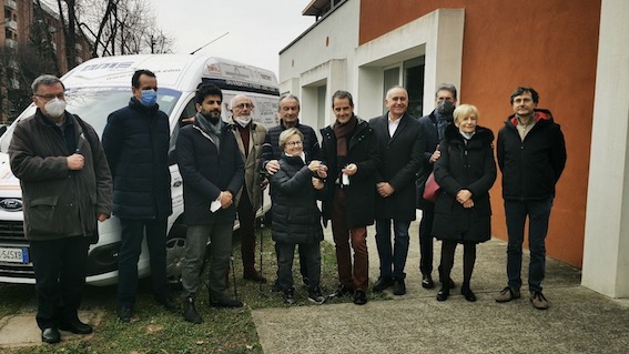 Un passaggio per “i più fragili”, mezzi a disposizione dei Centri Diurni di Arona e Borgomanero