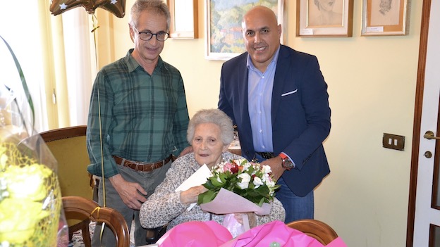 Borgomanero, cento candeline per la signora Caterina Margherita