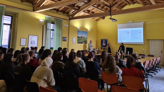 Gozzano, incontro informativo Avis con gli studenti