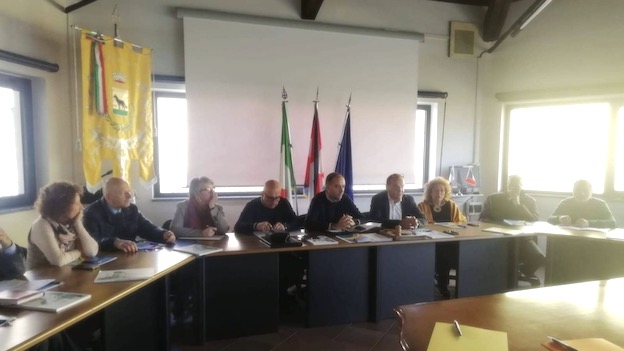 Suno: incontro fra sindaci del Medio Novarese, Provincia, Acqua Novara Vco e Autorità d'Ambito