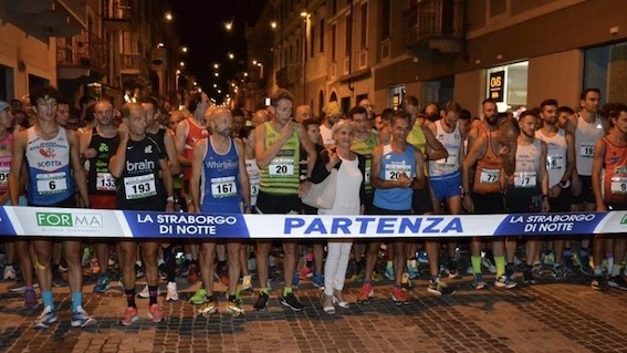 Grandi numeri per la “StraBorgo di Notte” 2022. Foto