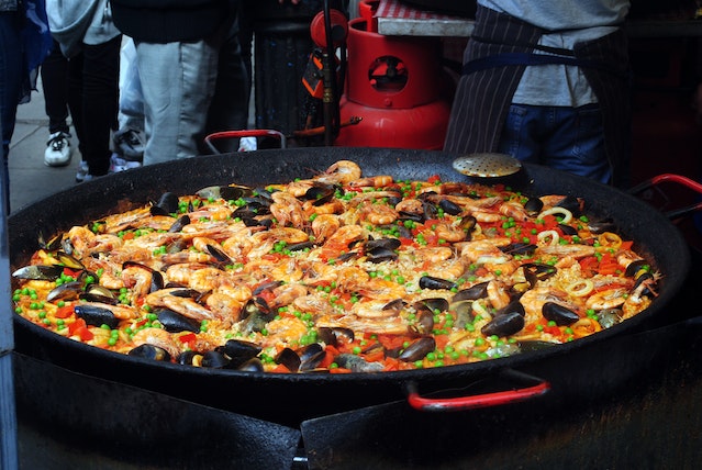 Paella benefica con l'associazione Alberghieri di Armeno