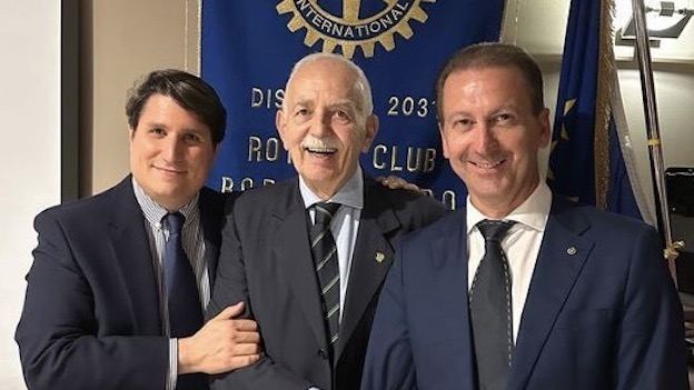 Nuovo presidente al Rotary Club Borgomanero - Arona, si tratta di Riccardo Cantoni