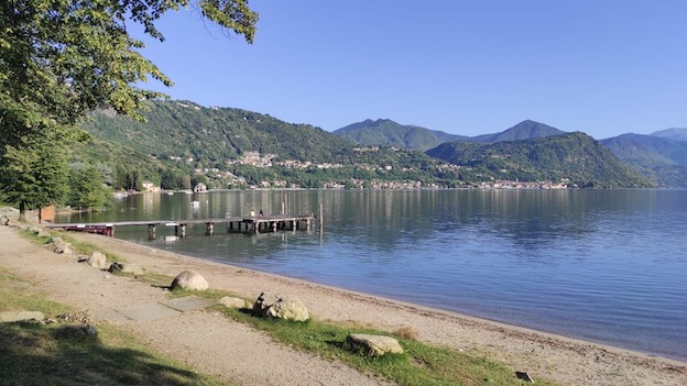 Spiaggia di Prarolo a S. Maurizio d'Opaglio: la Bandiera Blu sarà issata l'8 luglio
