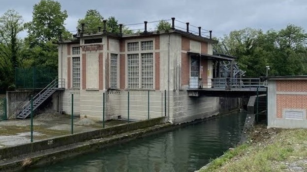 Grignasco, sopralluogo della Provincia al canale idroelettrico della filatura
