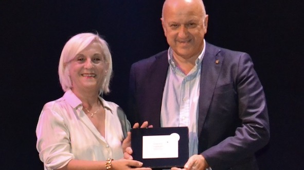 Gozzano, premio dall'Associazione Mimosa per l'impegno a favore della prevenzione