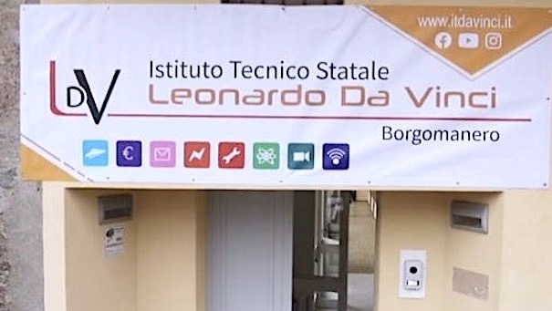 Borgomanero, presa d'atto installazione temporanea prefabbricati all'ITS Da Vinci