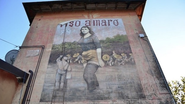 Legro, s'inaugura il restauro del murale di "Riso Amaro"