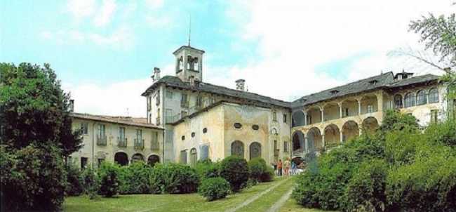 Miasino: continua la rassegna “Parole in Villa”. Venerdì 26 appuntamento con il mondo delle indagini