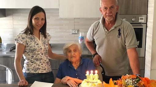 Novara, cento candeline per la signora Pierina 