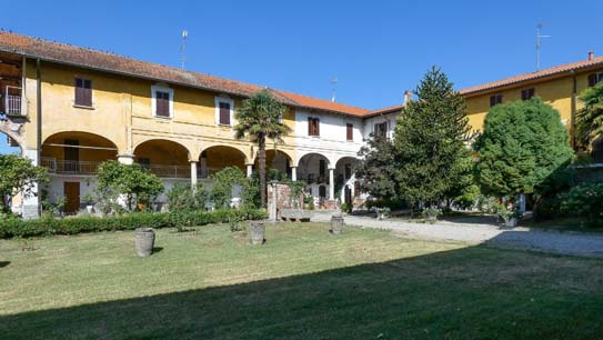 Momo, in vendita monastero risalente a prima dell'anno 1000