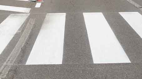 Trecate, lavori straordinari di rifacimento della segnaletica orizzontale