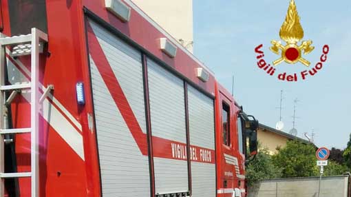Cameri, donna trovata morta in casa dai vigili del fuoco