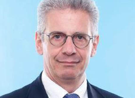 Sozzani: "Estraneo a fatti criminosi. Piena fiducia nella giustizia"