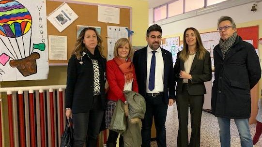 Novara, l'assessore regionale Chiorino in visita alla scuola Bottacchi