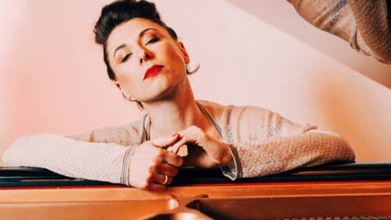 "Aperitivo in jazz" al Piccolo Coccia