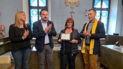 Consegnata alla famiglia una targa in memoria di Sandro Bertona, fondatore degli Scorpion