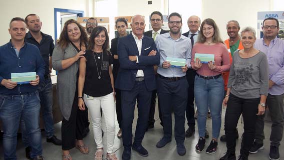 Assa, consegnate borse di studio a figli di dipendenti