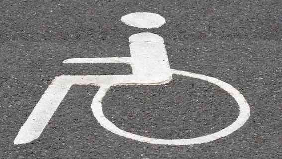 Novara, saranno realizzati nuovi stalli per la sosta dei disabili in centro