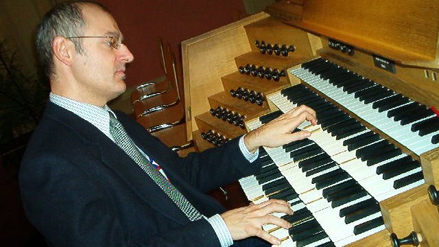 Cressa, concerto d'organo con il maestro Verzilli