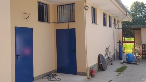 Trecate: proseguono i lavori agli spogliatoi di via Incasate