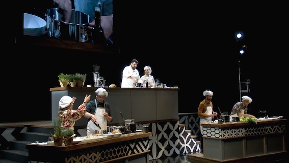 Teatro Coccia, trasmissione on line dell'opera cooking con lo chef Cannavacciuolo