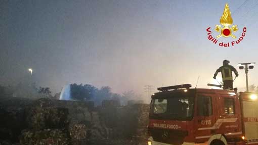  Momo, i Carabinieri del Noe di Torino sequestrano oltre 5.000 tonnellate di rifiuti plastici e cartacei