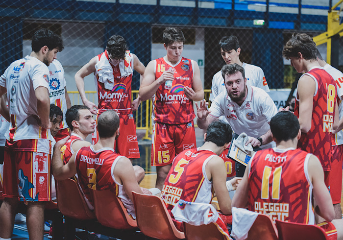 Gli squali dell’Oleggio Magic Basket sbancano Cesena
