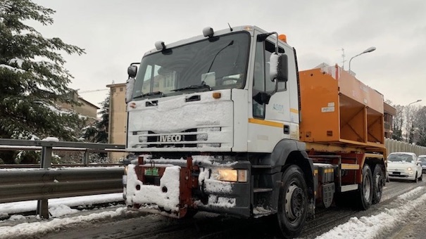 Nevicata a Novara, gli interventi effettuati da Assa in città