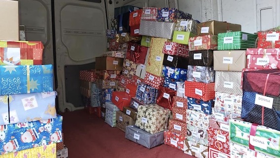 Galliate, inizia la consegna delle "Scatole di Natale" ai bisognosi