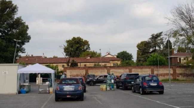 Da Nova Coop contributo agli operatori dell'Asl di Novara impegnati al drive through e all'hot-spot